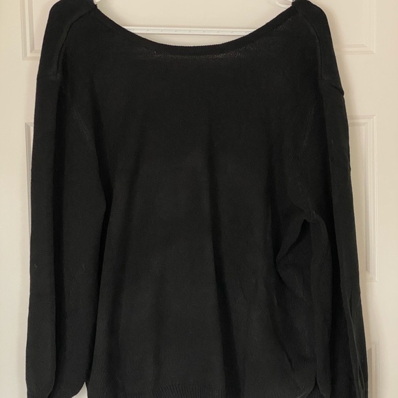 Sweater - Picture 2 of 5